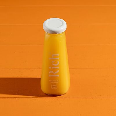 Сок Rich Апельсин в Сорренто by Novikov по цене 350 ₽