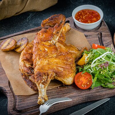 Цыпленок табака в Ресторан Воробьёвы Горы PREMIUM по цене 1139 ₽