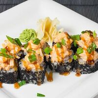 Ямато Маки в Луиджи & Тосё