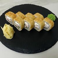 Жареный с угрем и креветкойв Токио