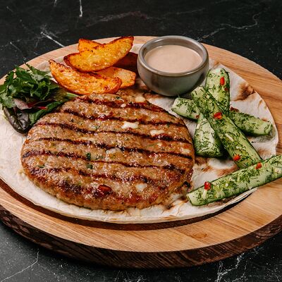 Гигантская котлета из мраморной телятины в Бумбараш по цене 1190 ₽