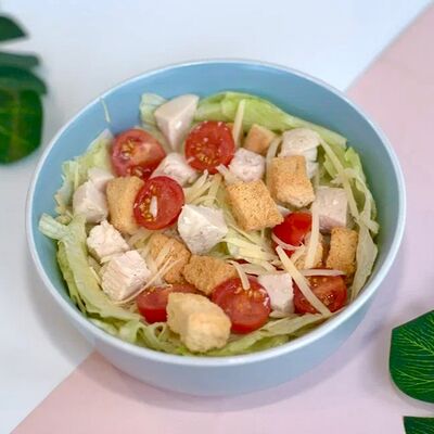 Цезарь-боул с курицей в Pokemania по цене 839 ₽