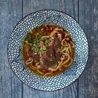 Карри-удон со щечками в Is Ku Sushi Ramen Bar