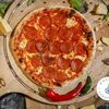 Замороженная пицца Русская пеперони в Petruccio Pizza & Pasta по цене 659