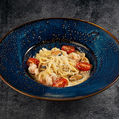 Спагетти с морепродуктами в BeerLogovo по цене 840 ₽