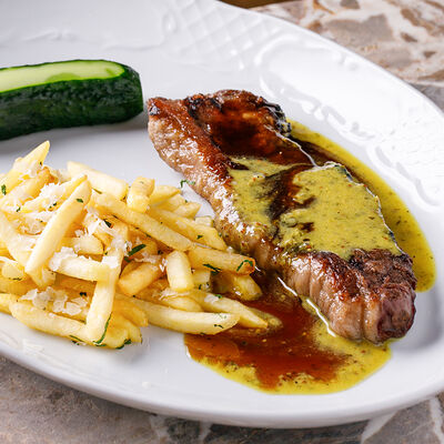 Стриплойн Кафе-де-пари в Joli grand bistrot по цене 2650 ₽