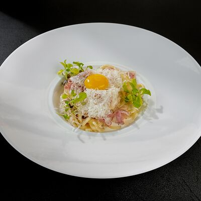 Карбонара в Everest Sochi по цене 860 ₽