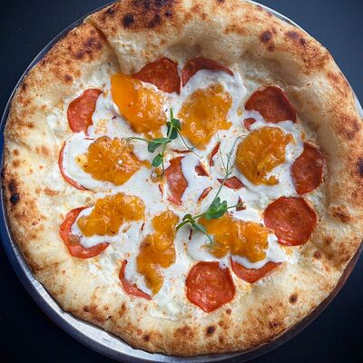 Хурма-пеперони-страчетелла в Бекки бар по цене 720 ₽