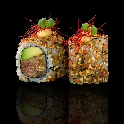 Фуриками в Koi sushi bar по цене 3290 ₽