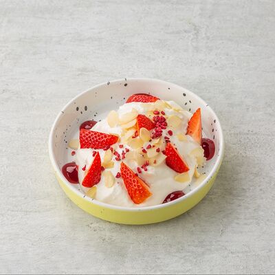 Творожный мусс с клубникой в На Парах по цене 290