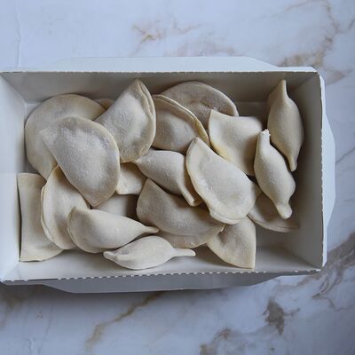 Замороженные вареники с капустой в Сметана на Б. Садовой по цене 349 ₽