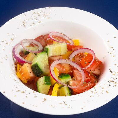 Салат Летний в Greco по цене 370 ₽