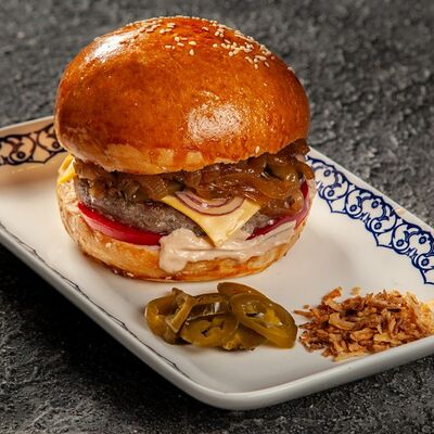 Бургер с говядиной в Ozyurt по цене 625