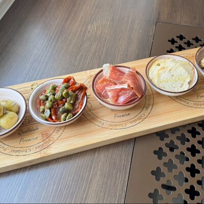 Антипасти в Брассерия 033 по цене 620 ₽