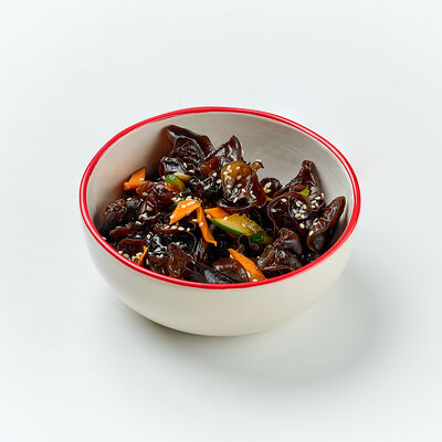 Грибы муэр с овощами в 7:35 Заря & KitaEast по цене 385 ₽