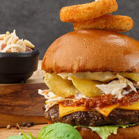 Бургер Фарш хаус в First House Burger