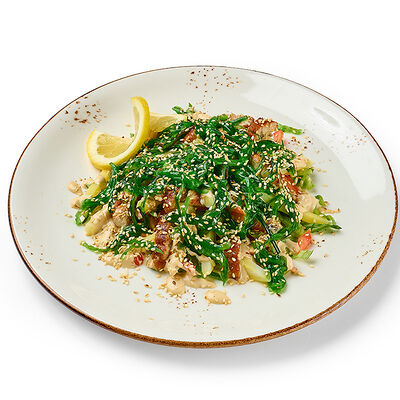 Салат с угрем и чукой в Кофеин по цене 610