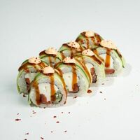 Фреш ролл с лососем в ЁБИСАН