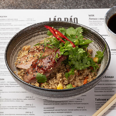 Жареный рис со свининой и овощами в Tasty box по цене 450