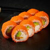 Калифорния с лососем в Sushi & Roll по цене 425