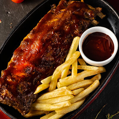 Ребра свиные BBQ в Mesto Sushi & Grill по цене 540