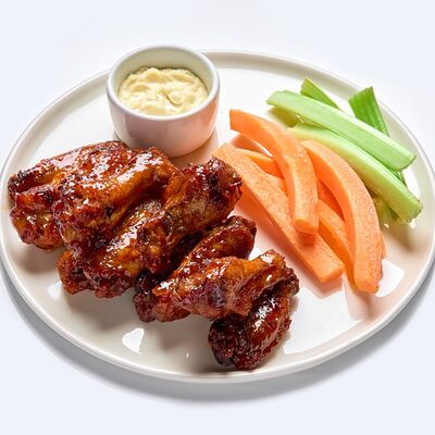 Крылья куриные барбекю в Drunken duck pub по цене 830 ₽