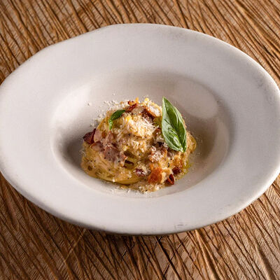 Спагетти Карбонара в Горыныч по цене 1150 ₽