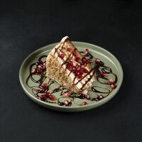 Торт Асира в Чайхана Анор-Анор