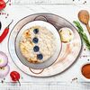 Нежная молочная овсянка с ягодами и щепоткой миндальных слайсов в Мит Стар на Боткинской по цене 462