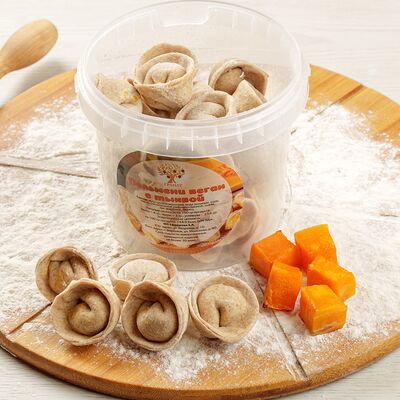 Пельмени с тыквой замороженные в Пельменная - КулинарияГранат по цене 300 ₽