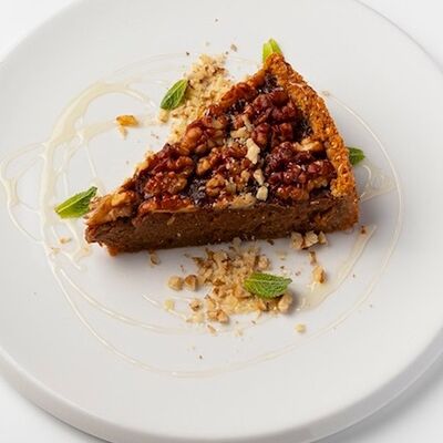 Торт Медово-Ореховый в DiDi по цене 530 ₽