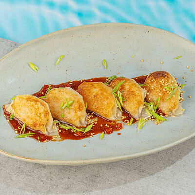 Гедза с креветкой в Nemo по цене 650 ₽