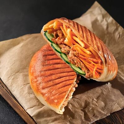 Шаурма в тандыре в Студенческий рай по цене 350 ₽