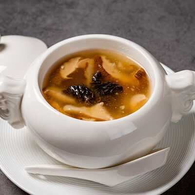 Суп с белыми грибами в Soluxe Club по цене 1400 ₽