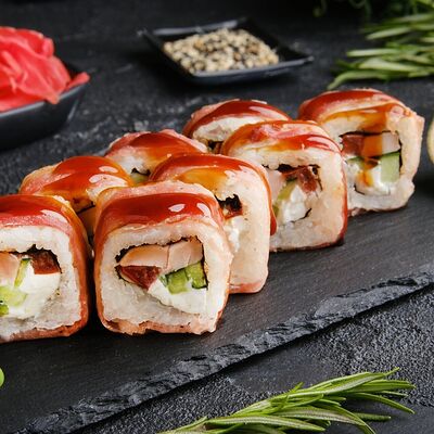 Запеченный ролл Каджи в ProSushi по цене 309 ₽