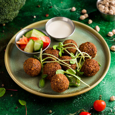 Фалафель с тахини в Авокадо по цене 655 ₽