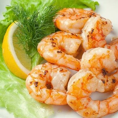 Жареные тигровые креветки в Кафе на развилке по цене 1107 ₽