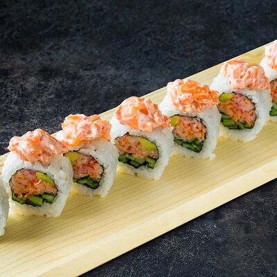 Фирменный Гурме ролл в Вкусно Суши по цене 550