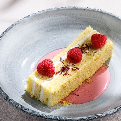 Торт сметанник в Чайхана Пахвала по цене 420 ₽