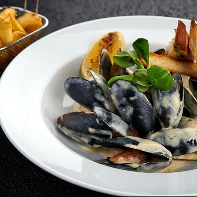 Мидии по-французски в Биродром и Панчетта по цене 960 ₽