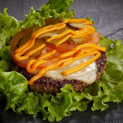 Чизбургер #farш в листьях в #FARШ по цене 370