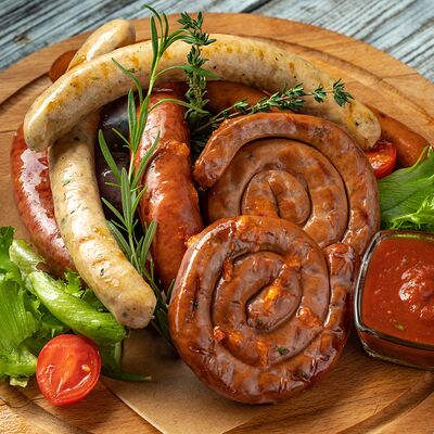 Горячий набор из колбасок в William Bass по цене 4000 ₽