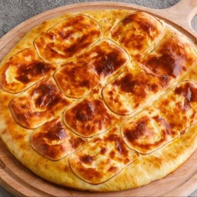 Хачапури с копченым сыром в Кукуруза по цене 950 ₽