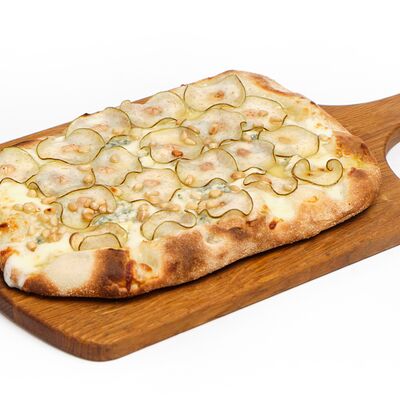 Пицца Груша-горгонзола в Ciro bistro по цене 890 ₽