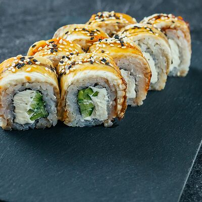 Канада в Rolls Bar по цене 1081 ₽