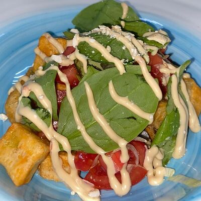 Жареный баклажан с томатамив ОстроVok по цене 680 ₽