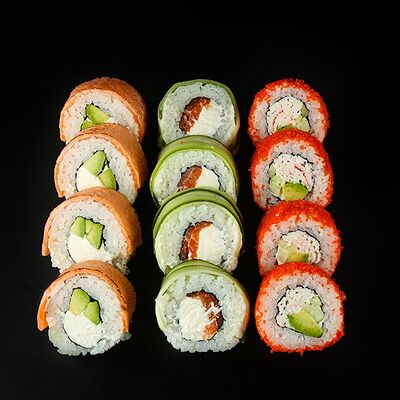 Хит №1 в RollWok club Азиатская кухня по цене 949 ₽