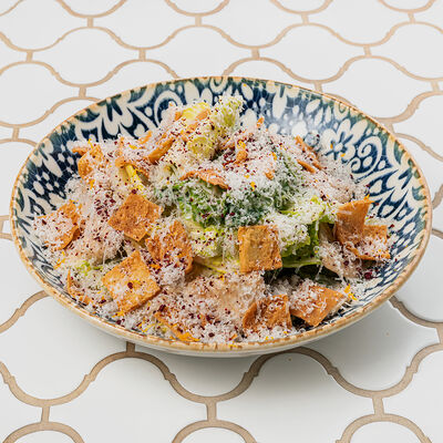 Тавук салат в Maroon по цене 950 ₽