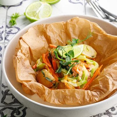 Лосось в пергаменте с овощами в Маймун по цене 1590