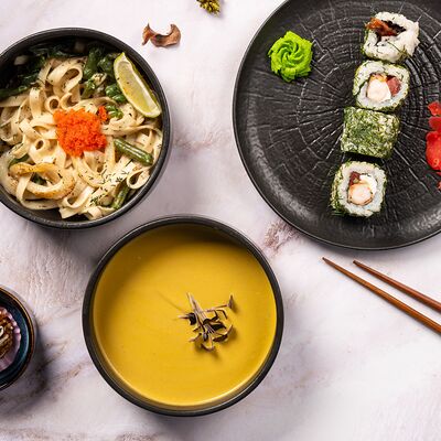 Ланч Четверг в Нэцкэ по цене 749 ₽